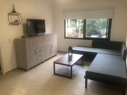 Departamento De Categoría Para 2 A 6 Con Pileta En B°cerrado