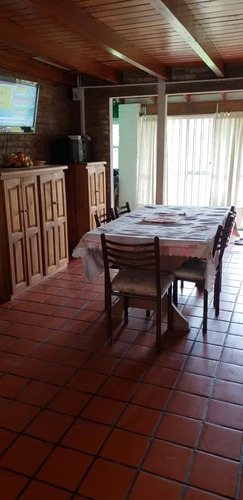 Casa Tipo Chalet En Venta En Belén De Escobar