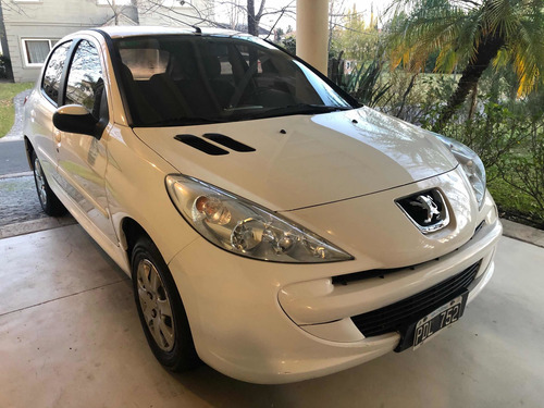Peugeot 207 2015 1.4 Active 75cv