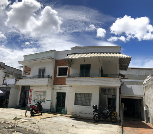 Venta/edificio/santa Mónica/2 Apartamentos/4 Locales