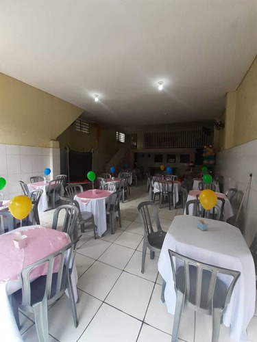 Imagem 4 de 5 de Salão De Festas E Eventos