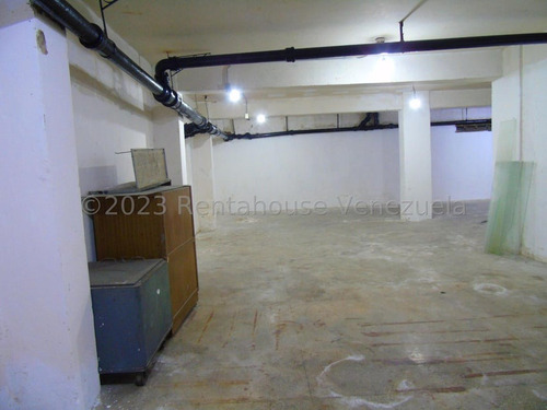 Local Comercial ( Pb / A Pie De Calle / 2 Niveles) Alquiler Parroquia La Candelaria Mls - 23-18098