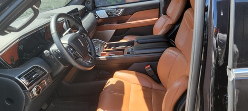 Imagen 9 de 14 de Lincoln Navigator 2020 3.5 Reserve L At