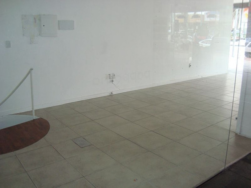 Local En Alquiler Sobre Av. Gorlero