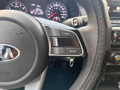 Kia Forte 2.0 LX 4 p At