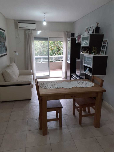 Imagen 2 de 13 de Hermoso Dpto 2 Amb. En Venta En Villa Ballester Centro
