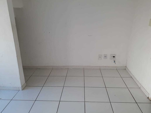 Imagem 7 de 20 de Casa Geminada Com 2 Quartos Para Comprar No Heliópolis Em Belo Horizonte/mg - 1566