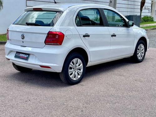 Imagem 8 de 15 de Volkswagen Gol Trendline 1.0 Total Flex 4p 2017