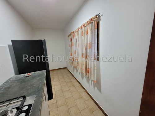 Anexo En Alquiler En El Marqués Mls 25-5433 Yf