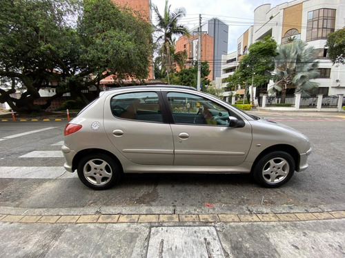 Peugeot 206 2007 Automatico 1.6