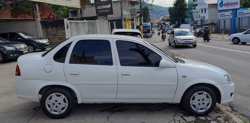 Imagem 1 de 12 de Chevrolet Classic 2013 1.0 Ls Flex Power 4p