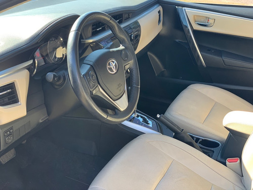Imagen 9 de 12 de Toyota Corolla 1.8 Cvt Seg 2017