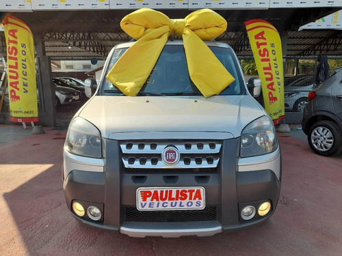 Imagem 2 de 10 de Fiat Doblo Adventure 6 Lugares 4 Portas