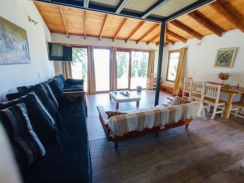 Imagen 8 de 14 de Cabañas Con Excelente Vista Y Costa De Lago En Bariloche
