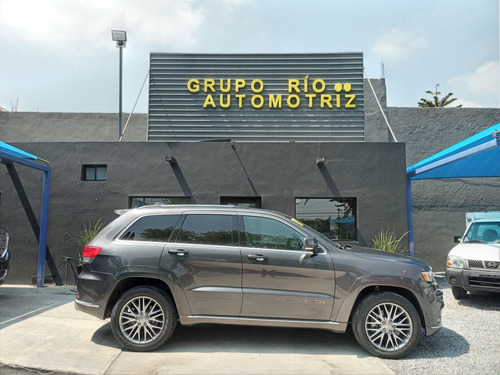 Imagen 2 de 15 de Jeep Grand Cherokee 2017 5.7 V8 Summit 4x4 At