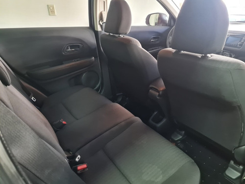 Imagen 10 de 15 de Honda Hr-v 2016 1.8 Lx 2wd Cvt