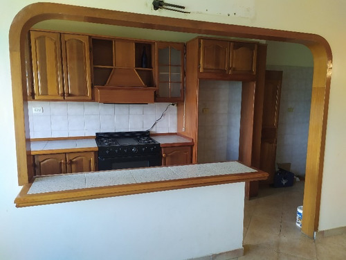 Imagen 3 de 17 de Vendo Apartamento 80m2. Mañongo. Julio 2022. Sandra Niño