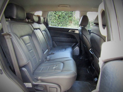 SsangYong NEW REXTON LIMITED PLUS 4X4 2.2 AT Limited Plus 4x4 2.2 AT