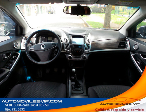 Ssangyong New Korando C 2015 Full Equipo