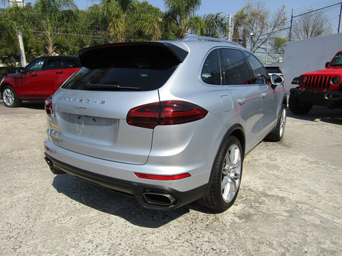 Porsche Cayenne 4.2 Diesel S At