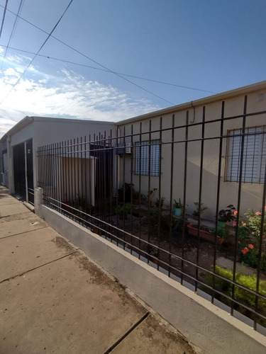 Se Vende Casa 3 Dor. En Santo Tome