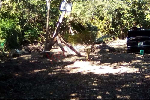 Lote En Venta En Bacalar - Uso De Suelo Mixto - Frente A Carretera Federal 307 - En Esquina - A ...