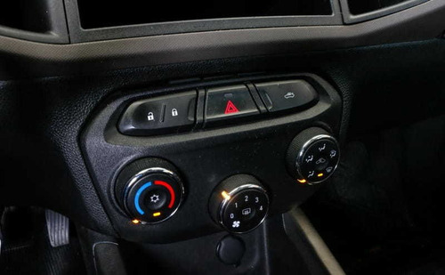 Imagem 12 de 15 de Chevrolet Prisma 1.4 Lt 8v Flex Manual 2016