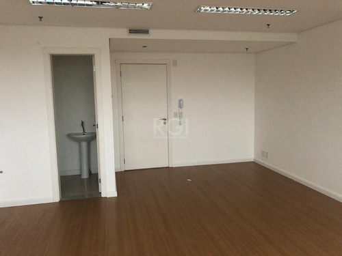 Conjunto/sala Em Praia De Belas - Li50878978
