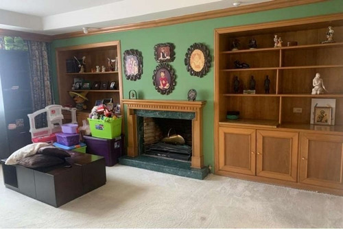 Imagen 12 de 17 de Casa En Arriendo En Bogotá Santa Bárbara Alta. Cod 119013704