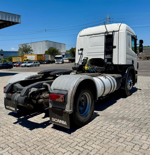 Scania P340 Ano 2010 - 4x2