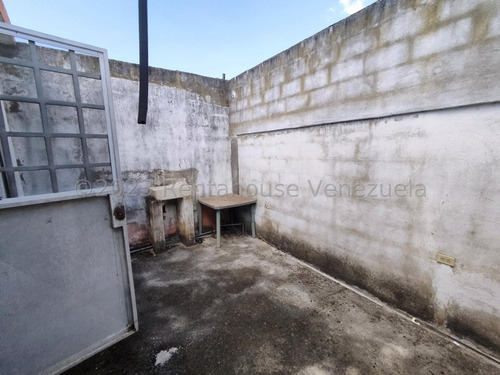 Rosa Rodríguez Vende Casa En Agua Viva, Cabudare 23-20676