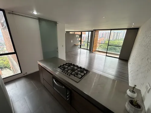 Apartaestudio En Arriendo Ubicado En Envigado Sector Loma De Las Brujas (27247).