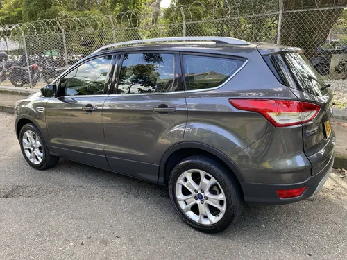 Ford Escape 2.0 Titanium
