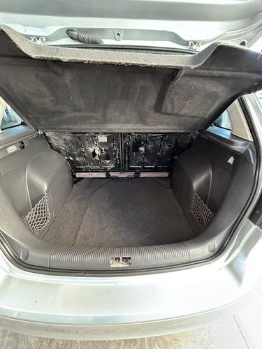 Volkswagen Suran 1.6 Imotion Trendline 11b