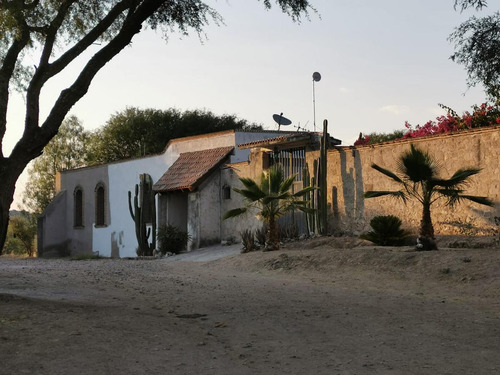 Terreno Campestre En Venta En El Espejo En Fraccionamiento Sustentable
