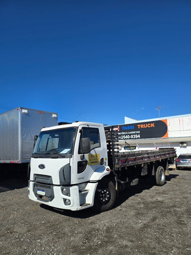 Ford Cargo 1319 4x2 Carroceria Ano 2013 Ñ 1519 15190 17190