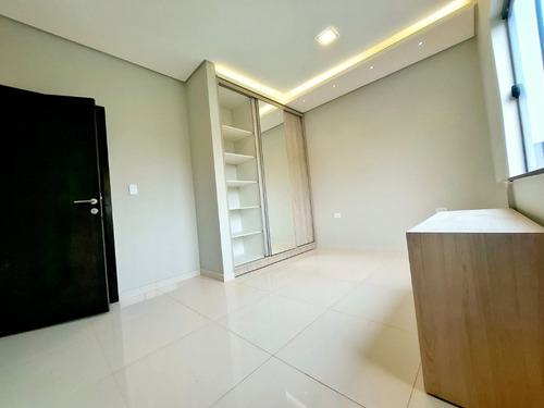 Vendo Dúplex A Estrenar En El Barrio Santa María De Encarnación: 3 Habitaciones Y 3 Baños