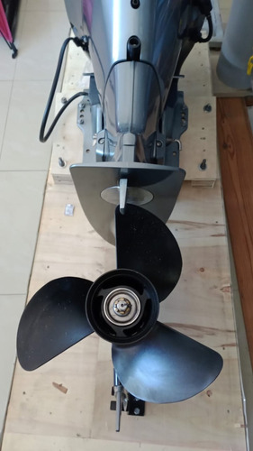 Motor Fuera De Borda Hidea 70 Hp 4 Tiempos