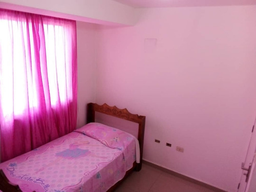 Imagen 9 de 10 de Venta De Apartamento En Conjunto Las Carolinas, Turmero / 0412-5961332