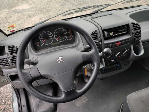 Peugeot Boxer 17 Lugares 2012