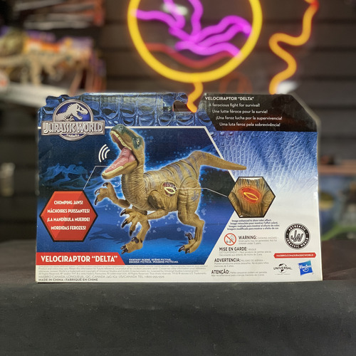 Jurassic World Velociraptor Delta Growling Hasbro 2015 (Usado)