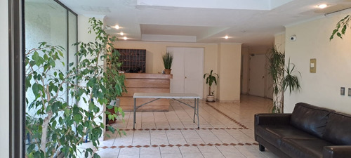 Dpto En Venta En Las Condes 2d 2b 1e 1b