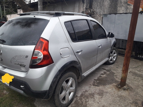 Imagen 3 de 6 de Renault Sandero Stepway 2010 1.5 Dci Confort