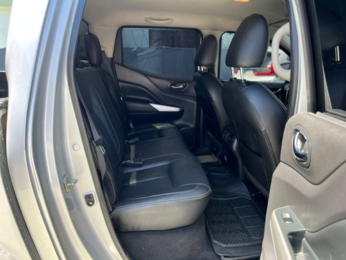 Imagen 6 de 13 de Nissan Frontier 2017 Le Plus 4x4 Nueva