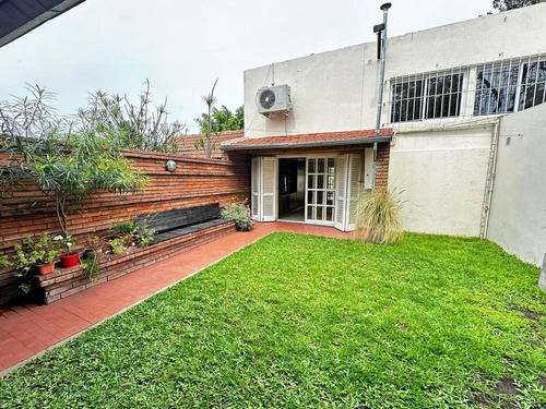 Ph En Venta - 1 Dormitorio 1 Baño - 199mts2 - Villa Ballester