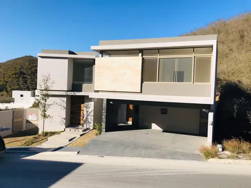 Casa En Venta Fracc Carolco Carretera Nacional Mty Nl