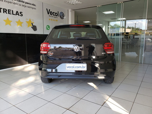 Imagem 4 de 13 de Volkswagen Polo Hatch 1.6 4p Msi Flex