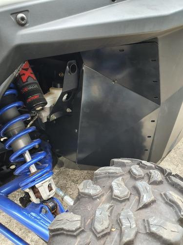 Imagem 1 de 5 de Protetor De Caixa De Roda Polaris Rzr Pro Xp