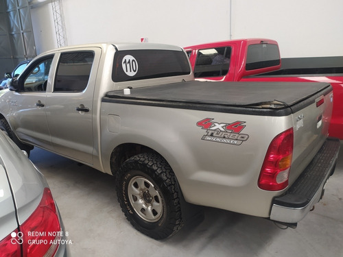 Toyota Hilux Sr. 4x4 3.0 M/t