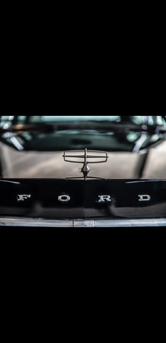 Ford Landau